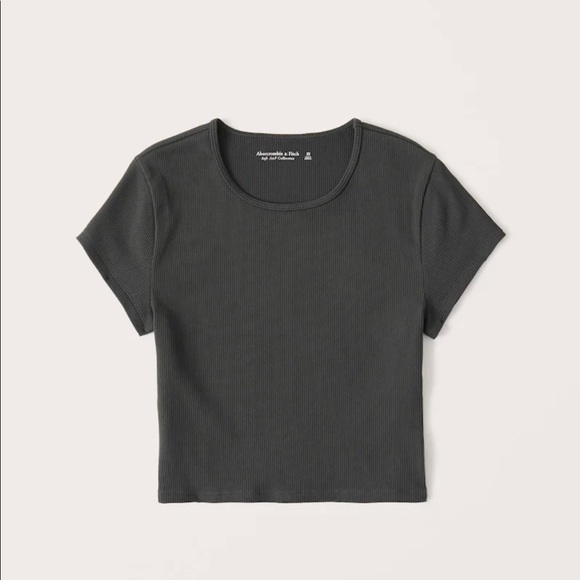 Abercrombie short sleeve crop top - Picture 1 of 2